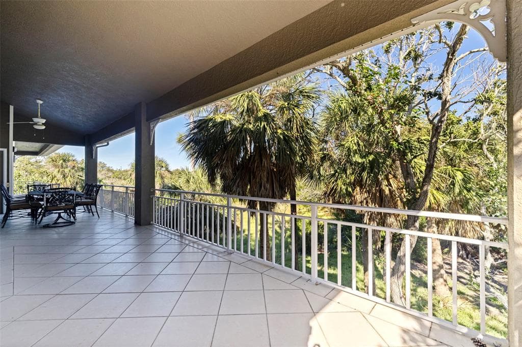 2000 BAYVIEW DRIVE photo 25