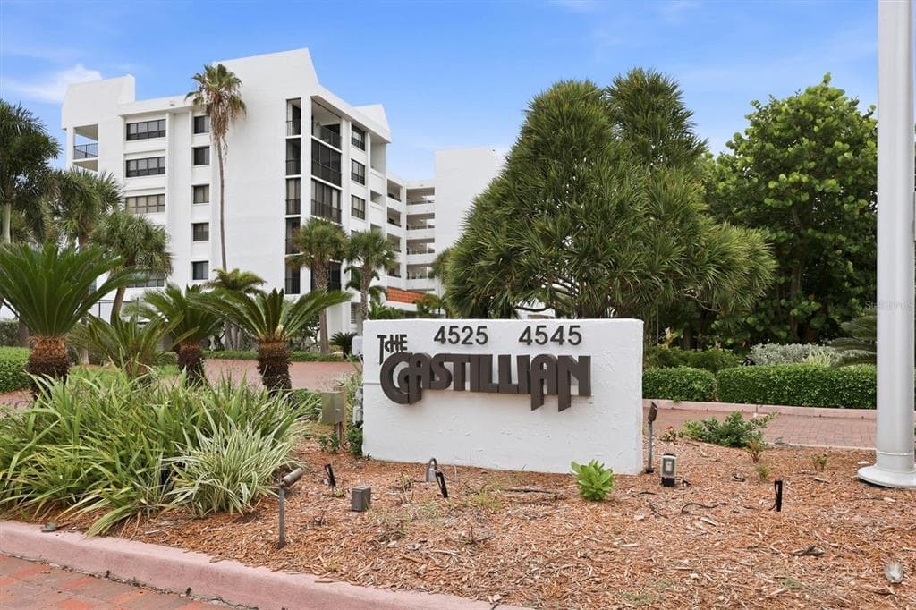 4545 GULF OF MEXICO DRIVE 311 photo 1