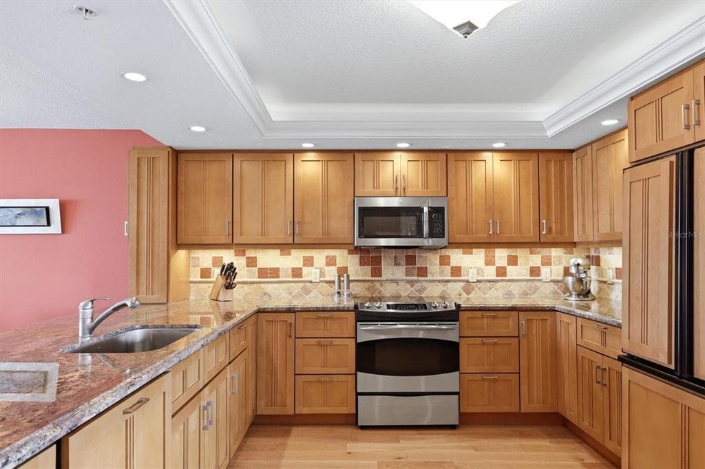 4545 GULF OF MEXICO DRIVE 311 photo 14