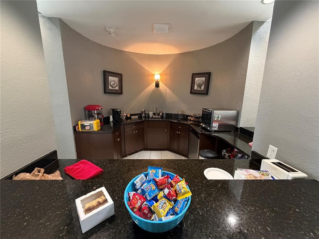 10200 GANDY BOULEVARD N 1316 photo 22