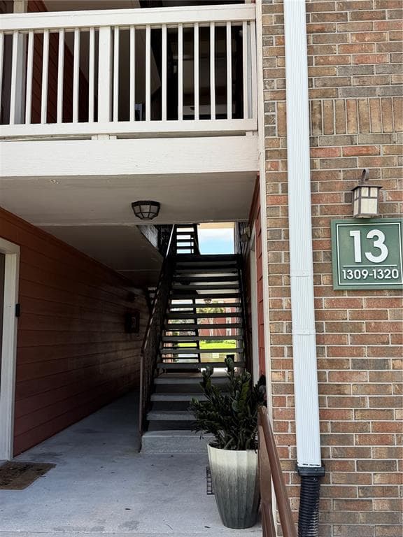 10200 GANDY BOULEVARD N 1316 photo 5
