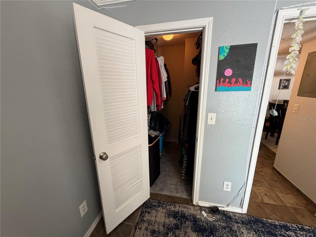 10200 GANDY BOULEVARD N 1316 photo 18