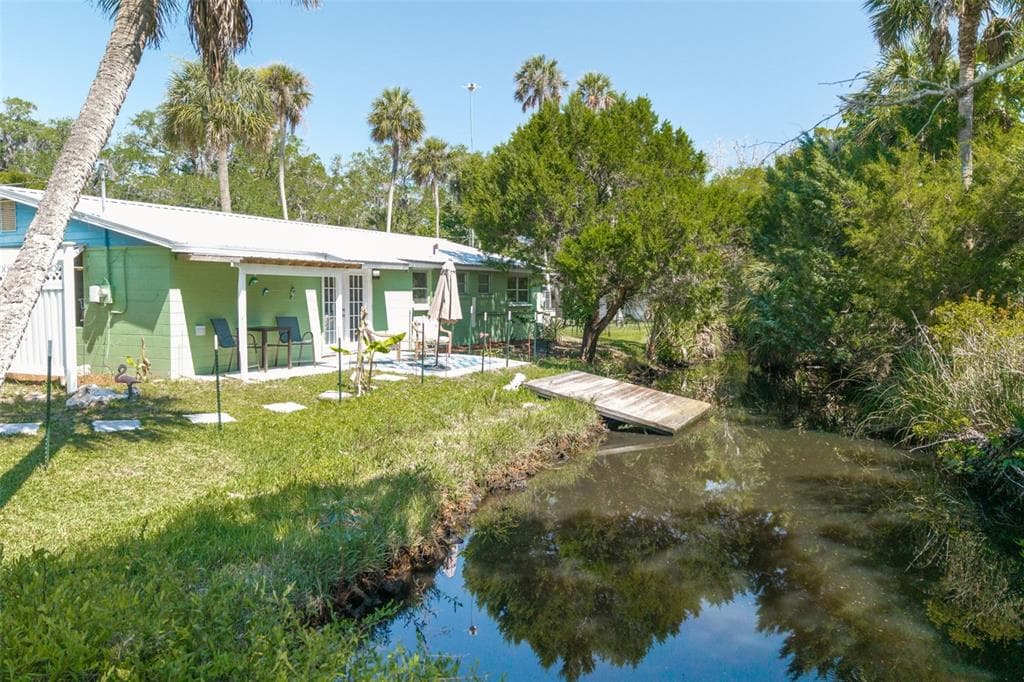 10709 W HALLS RIVER ROAD photo 4