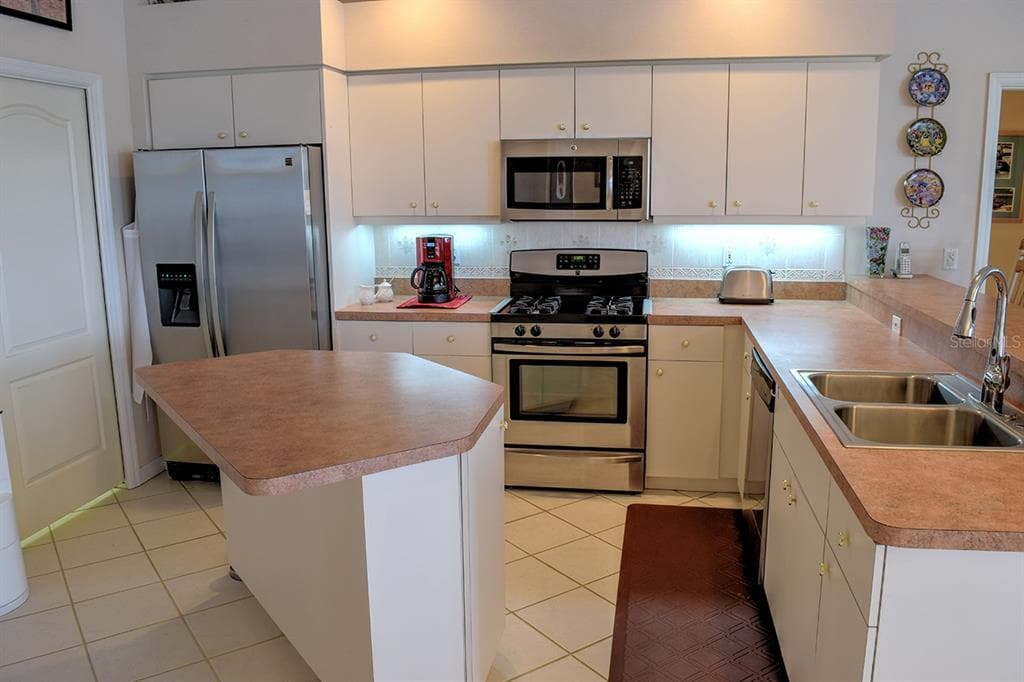 5113 FAR OAK CIRCLE photo 7
