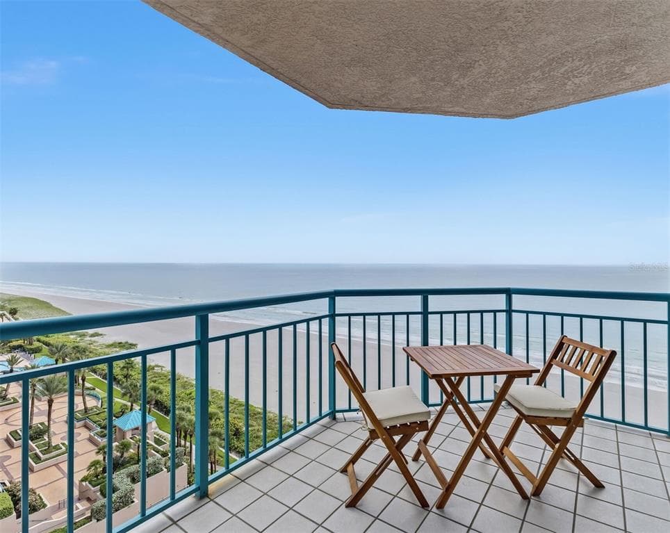 1540 GULF BOULEVARD 1004 photo 23