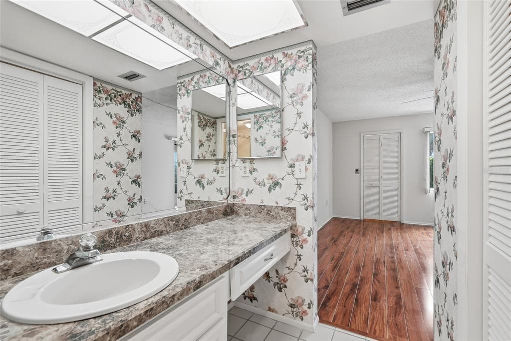205 MARTHA LANE 205 photo 23