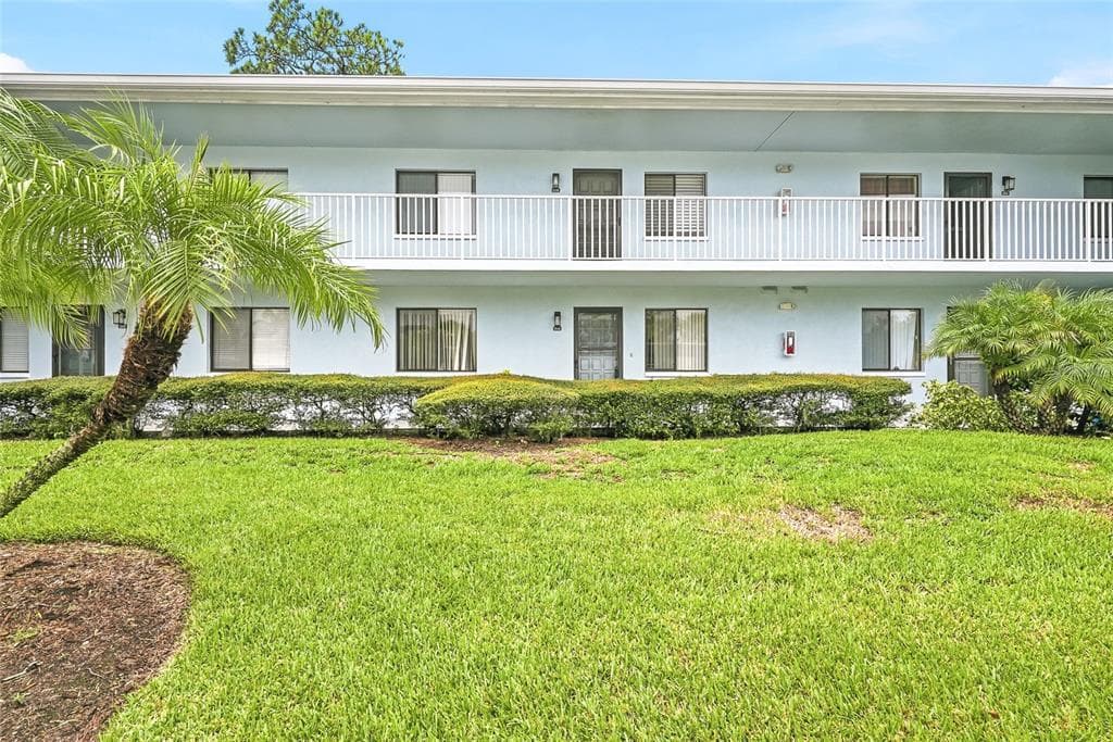 205 MARTHA LANE 205 photo 2