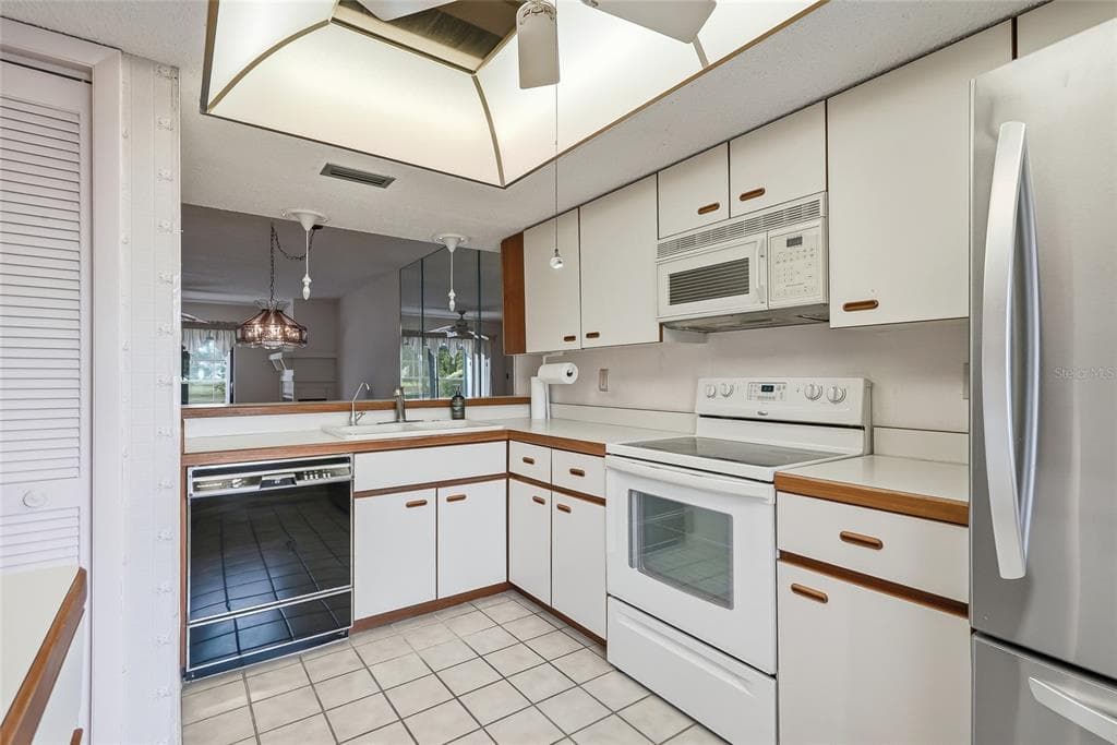 205 MARTHA LANE 205 photo 12