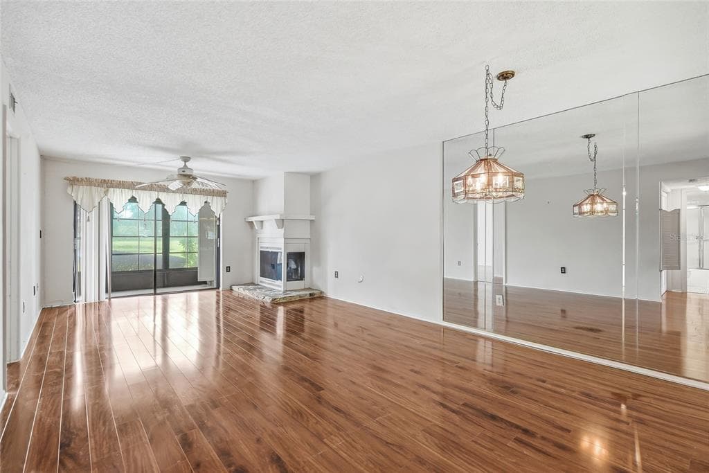 205 MARTHA LANE 205 photo 5