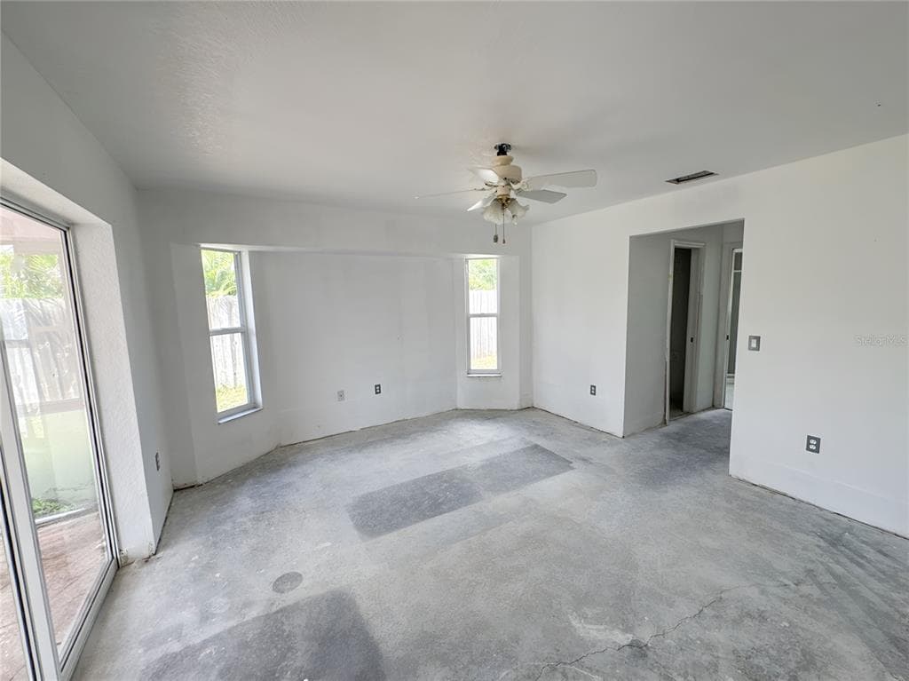 5431 S CRANBERRY BOULEVARD photo 5