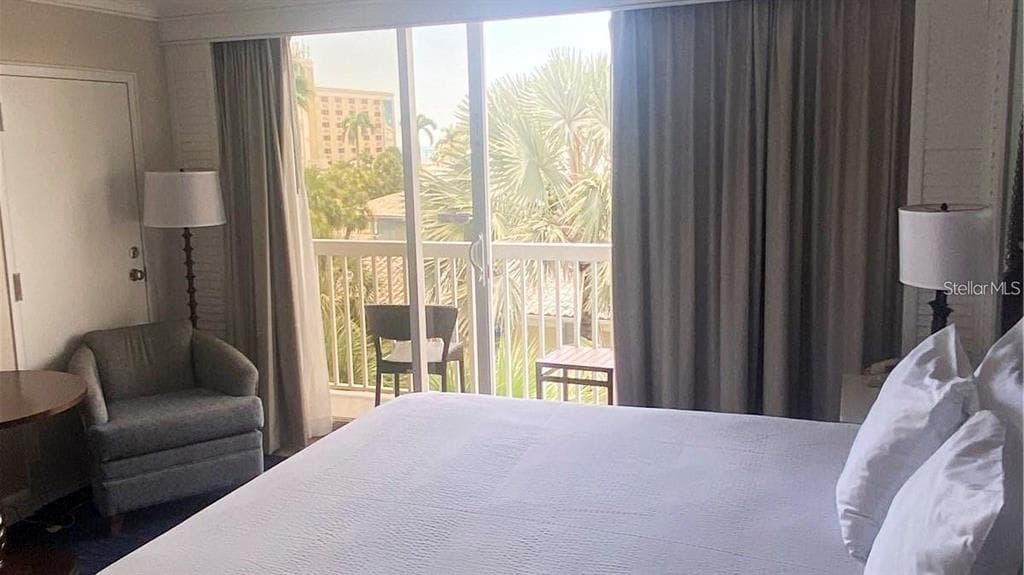 5500 GULF BOULEVARD 4256 photo 4
