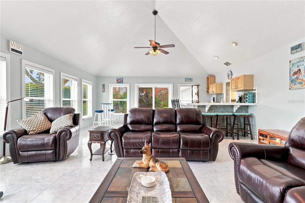 1520 SE PINWHEEL DRIVE photo 13