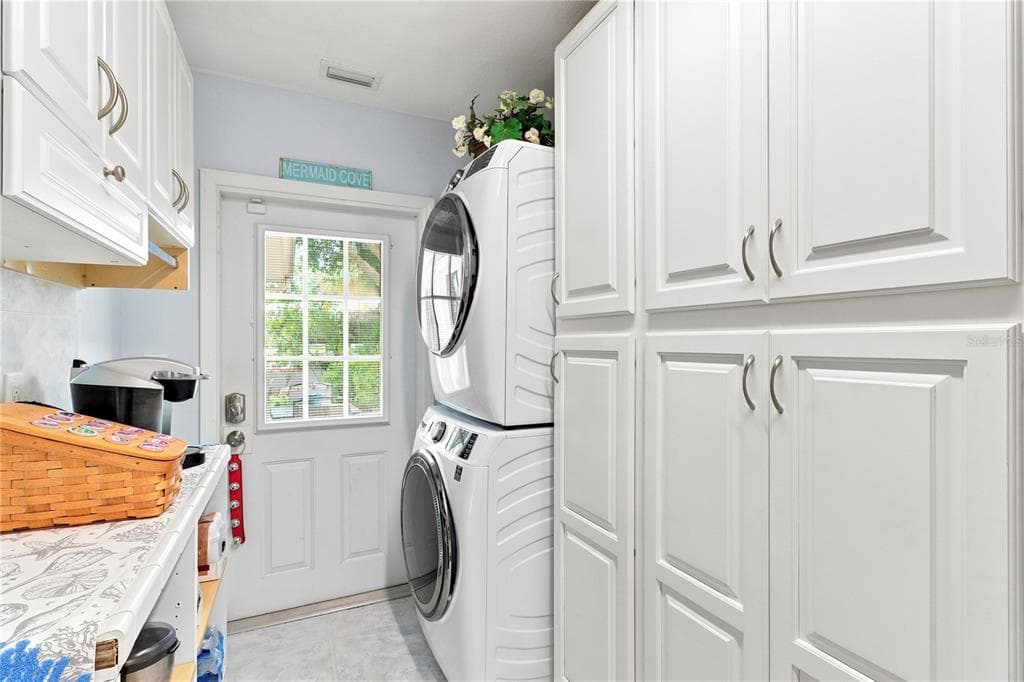 1520 SE PINWHEEL DRIVE photo 25