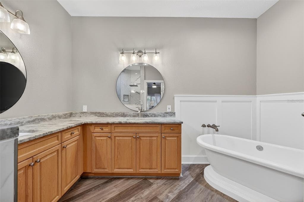 205 BRIGHTWATER DRIVE 202 photo 21