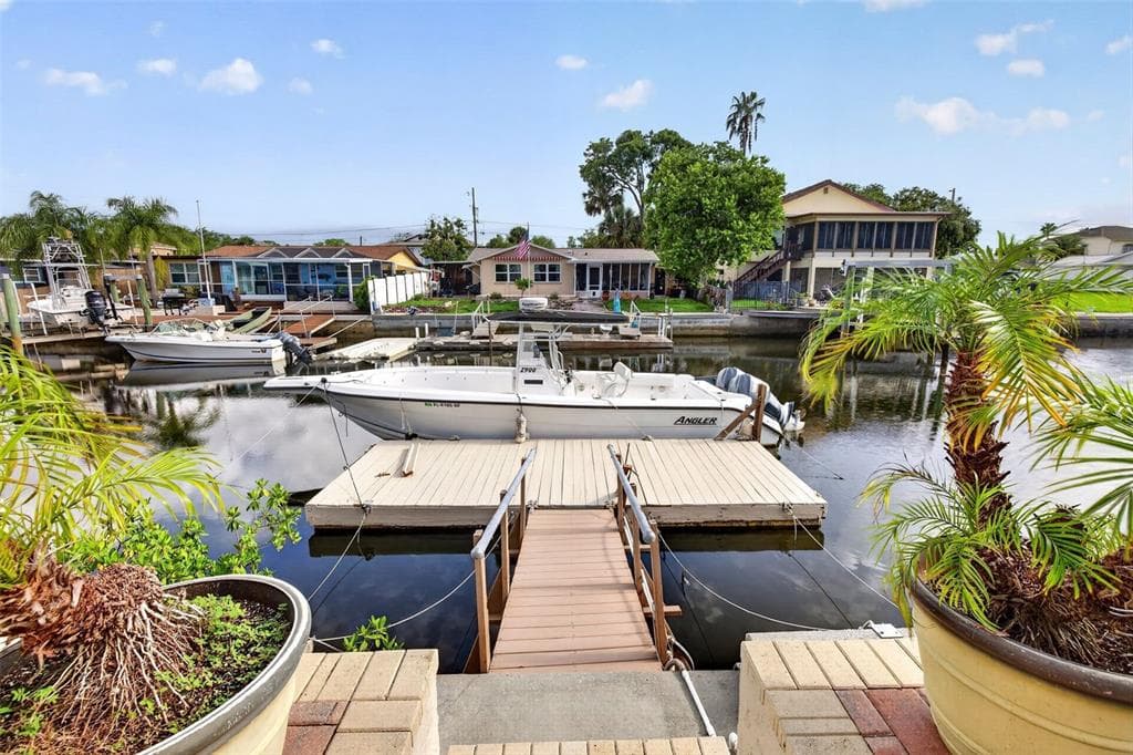 7611 MAKO DRIVE photo 6
