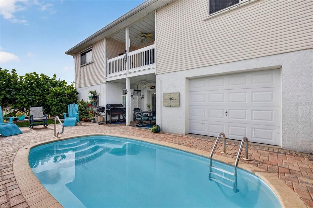 7611 MAKO DRIVE photo 5