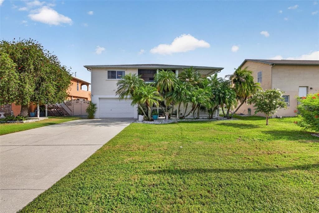7611 MAKO DRIVE photo 14