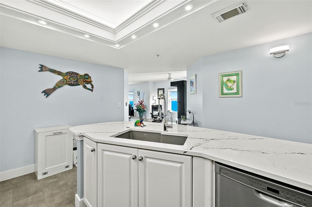 3425 S ATLANTIC AVENUE 1206 photo 14