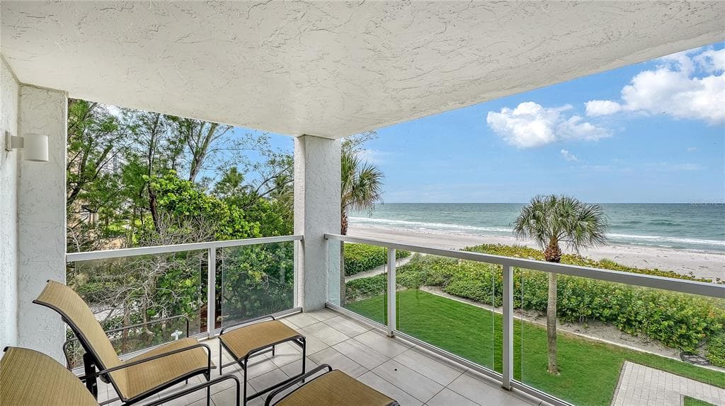 2425 GULF OF MEXICO DRIVE 3A photo 1