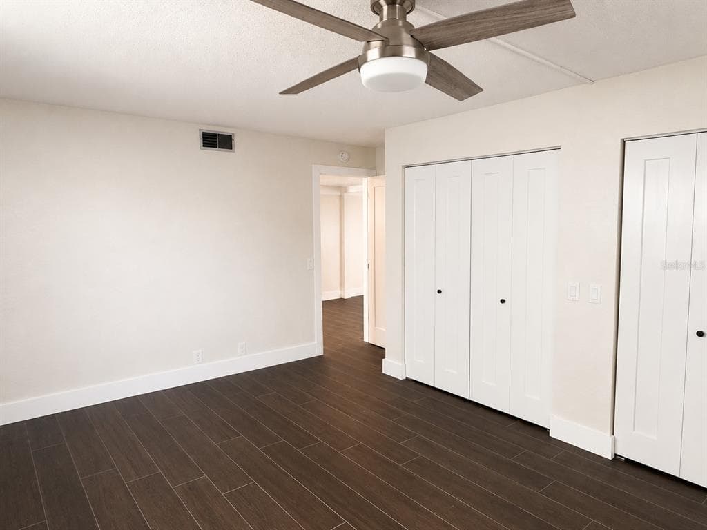 1847 SHORE DRIVE S 101 photo 6