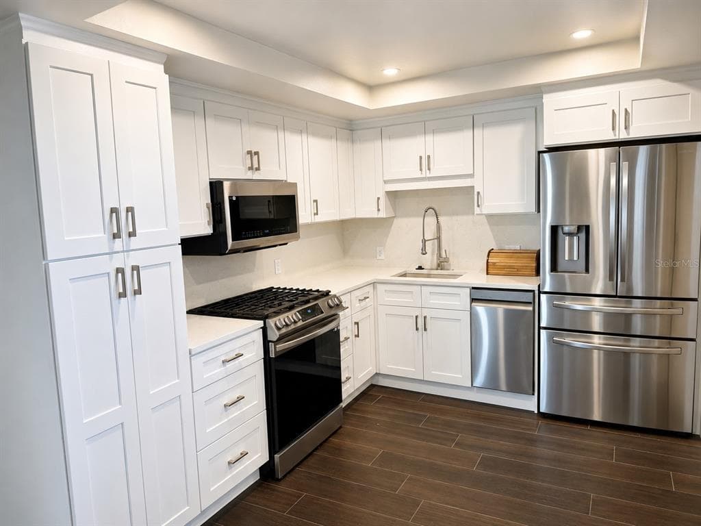1847 SHORE DRIVE S 101 photo 3