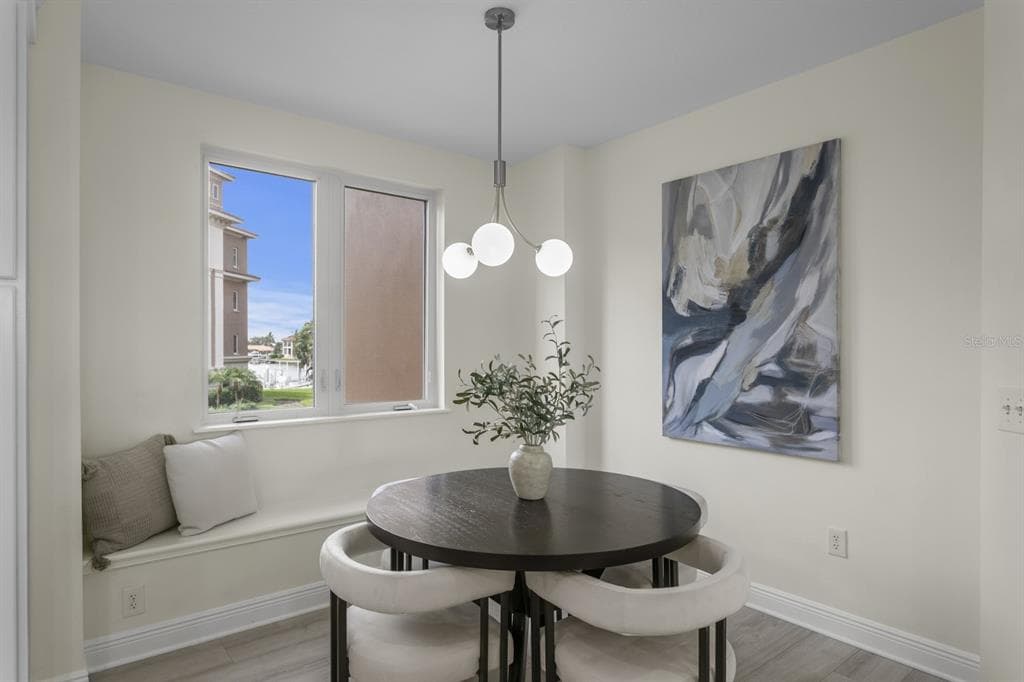 43 BAYVIEW COURT S A photo 18