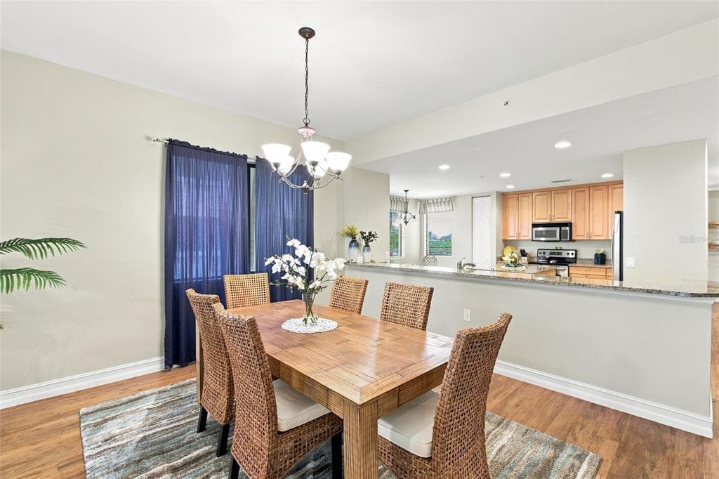 87 VIVANTE BOULEVARD 206 photo 15