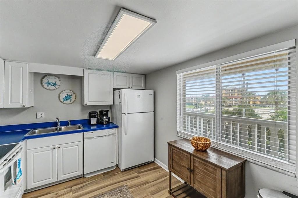 3663 S ATLANTIC AVENUE 33B photo 10