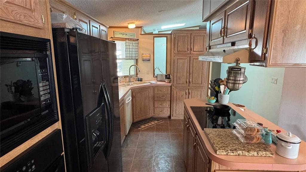 1001 STARKEY ROAD 723 photo 7