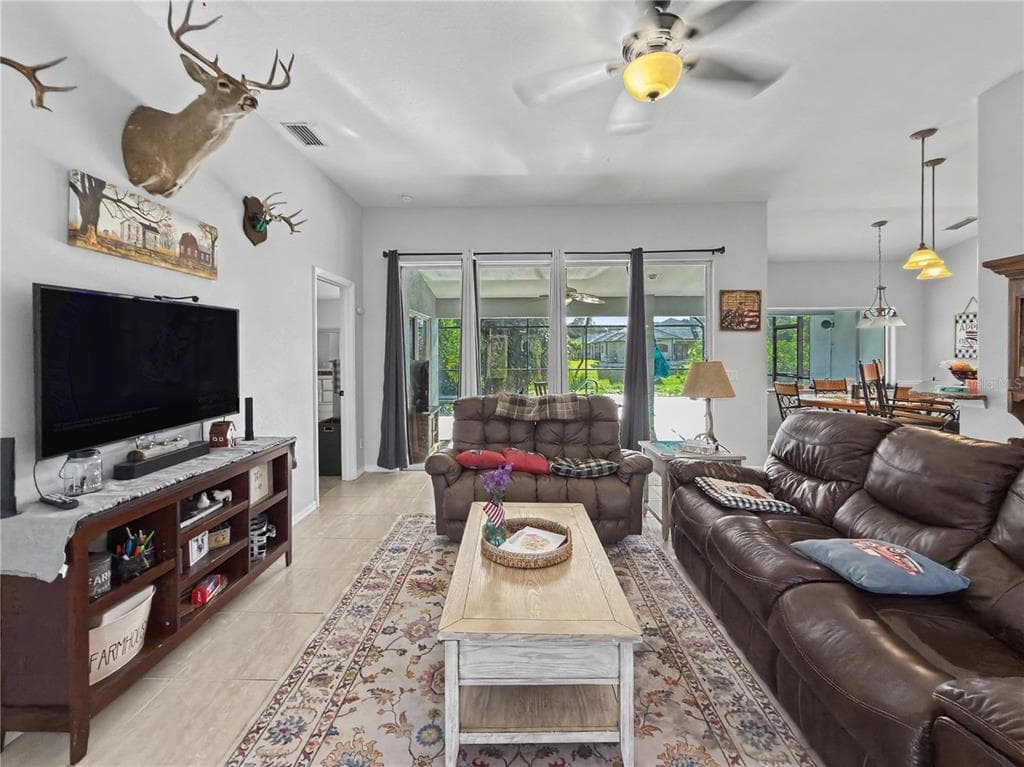 2928 ABBOTSFORD STREET photo 10
