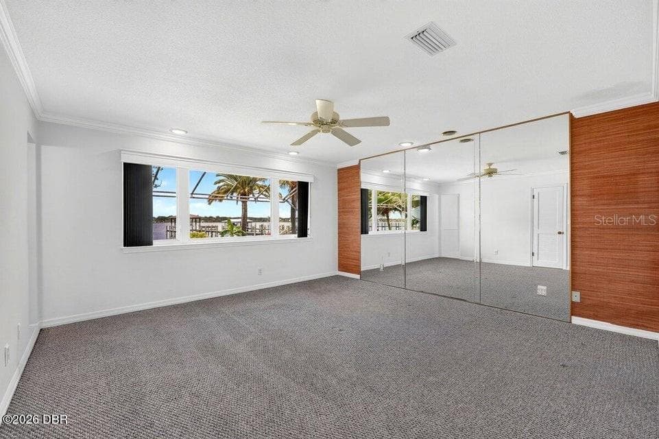 448 RIVERSIDE DRIVE photo 14