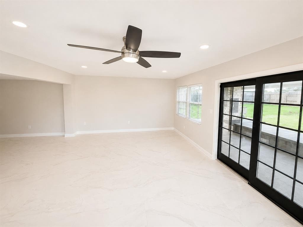 118 2ND STREET NW photo 6