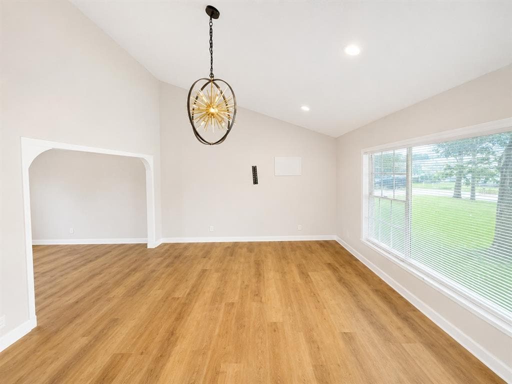 118 2ND STREET NW photo 3