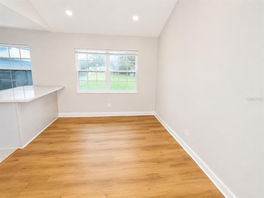 118 2ND STREET NW photo 4