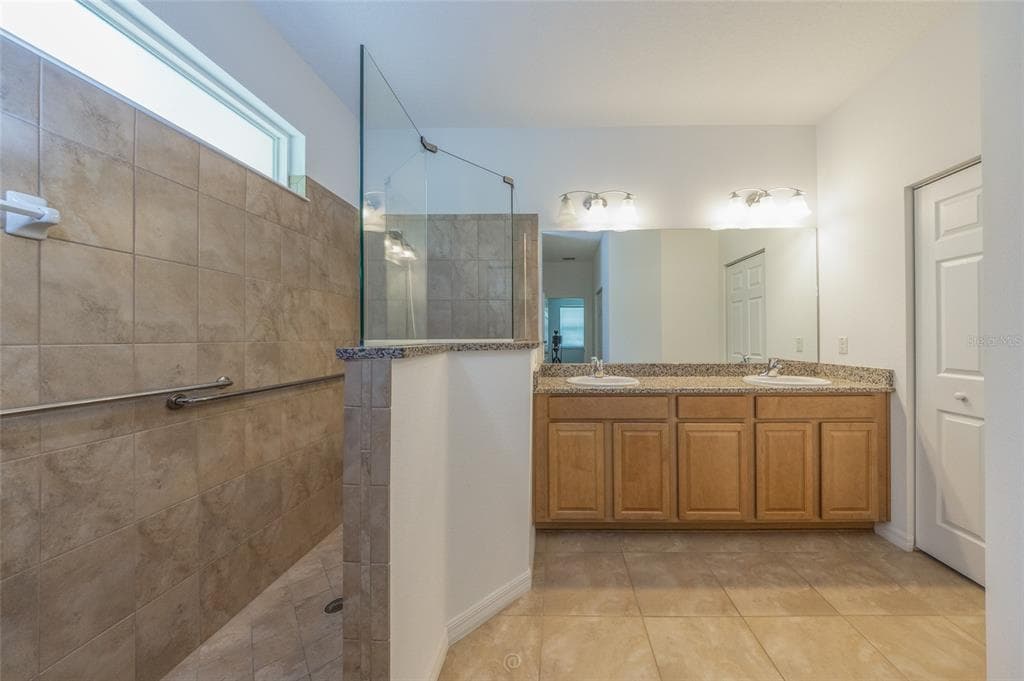 95 BICKFORD DRIVE photo 16