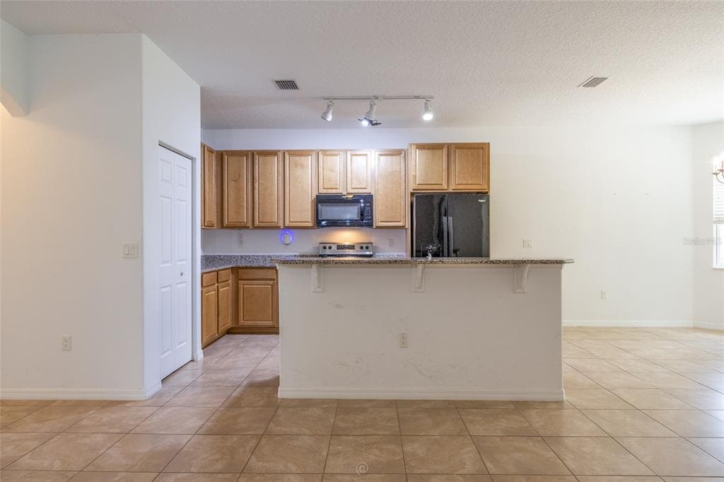 95 BICKFORD DRIVE photo 3