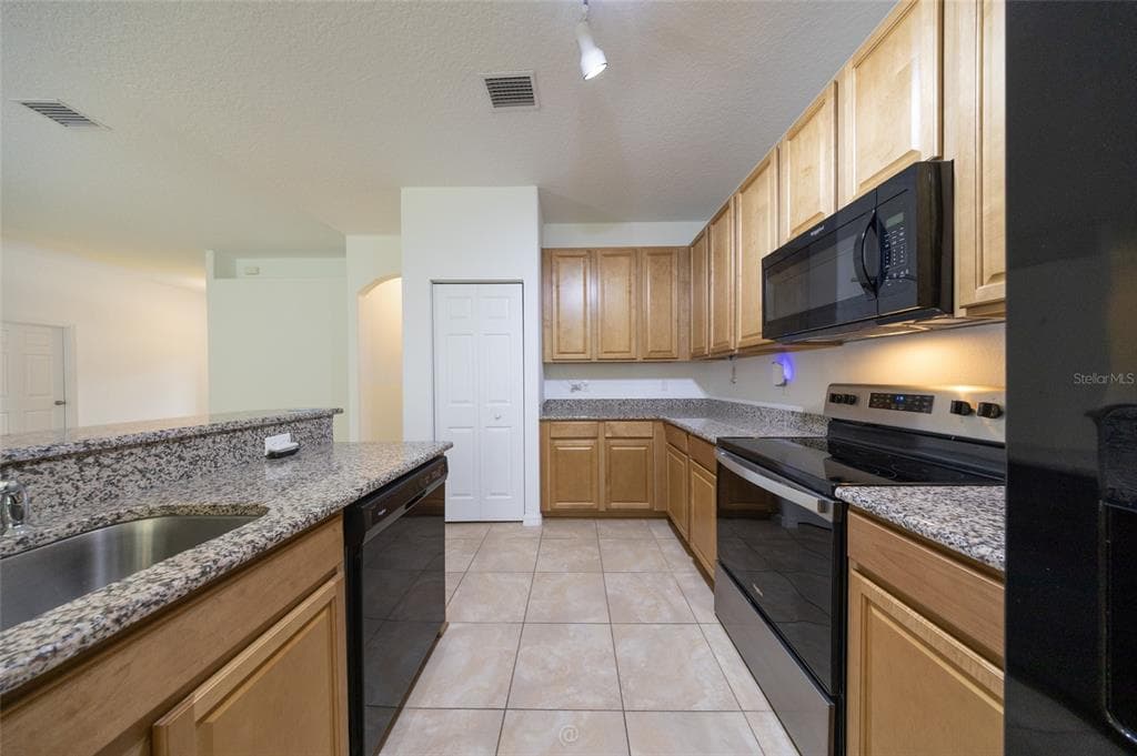 95 BICKFORD DRIVE photo 5