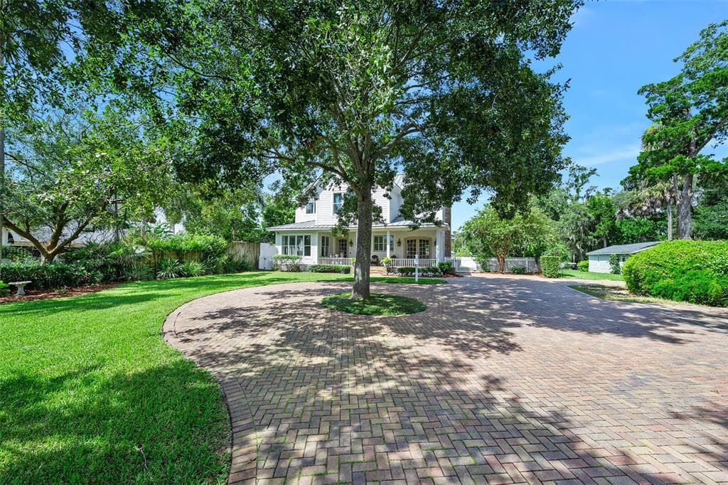 94 N BEACH STREET photo 6