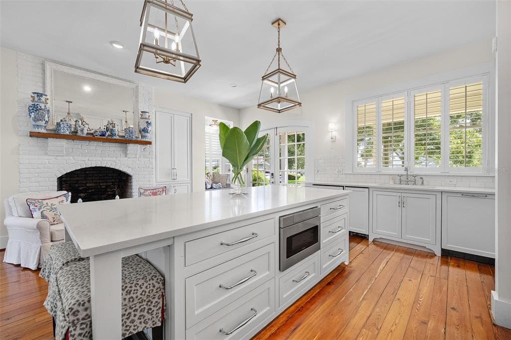94 N BEACH STREET photo 14