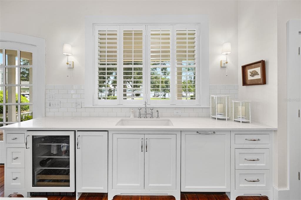 94 N BEACH STREET photo 15