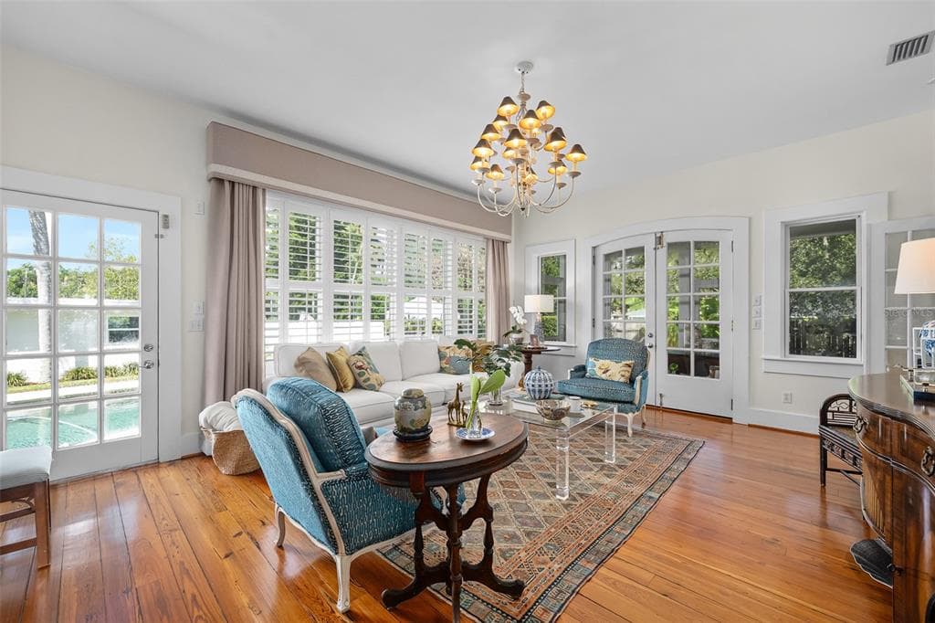 94 N BEACH STREET photo 19