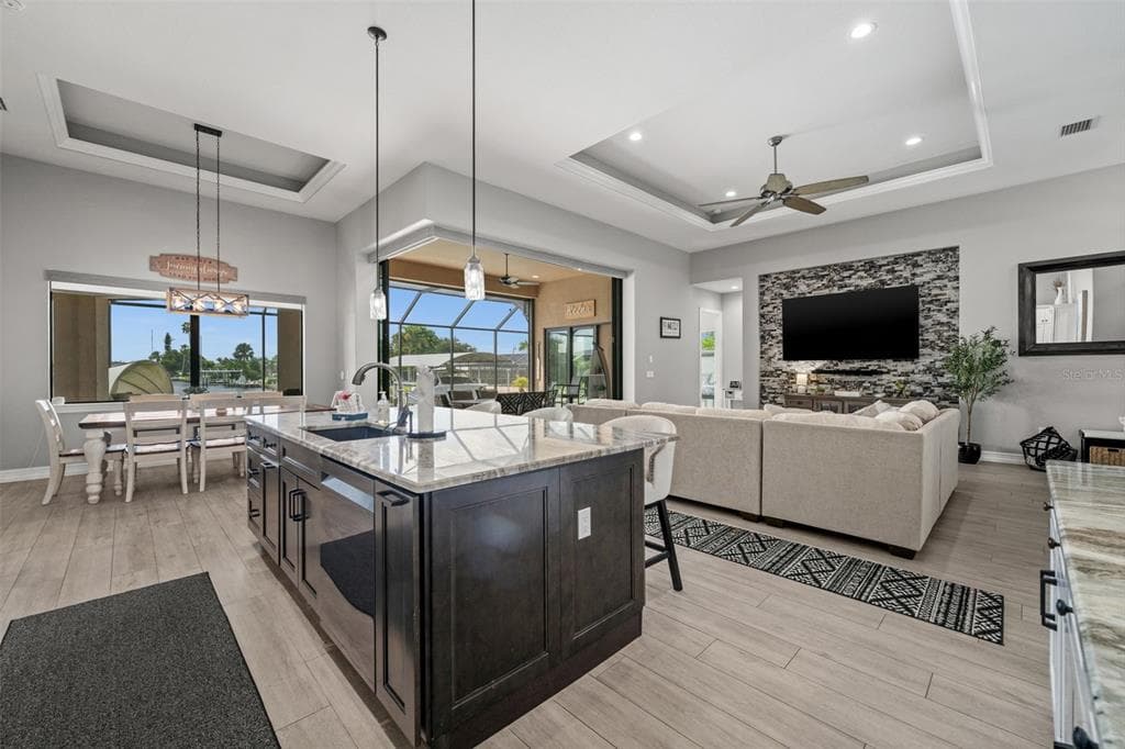4286 HARBOR BOULEVARD photo 8