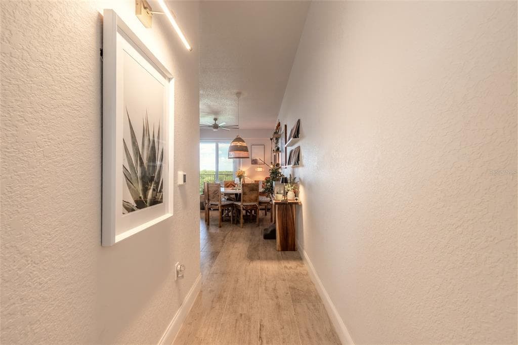 3 RIVERWALK DRIVE 602 photo 15