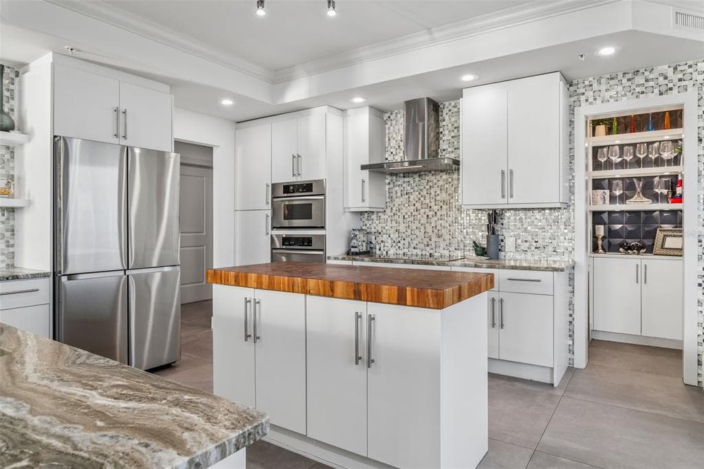 5823 BOWEN DANIEL DRIVE 1501 photo 20