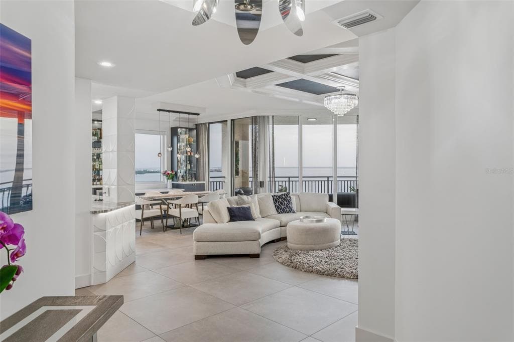 5823 BOWEN DANIEL DRIVE 1501 photo 9