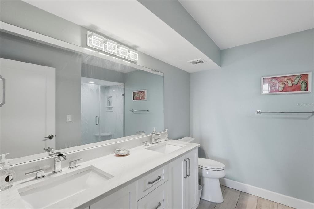 6081 BAHIA DEL MAR CIRCLE 251 photo 16