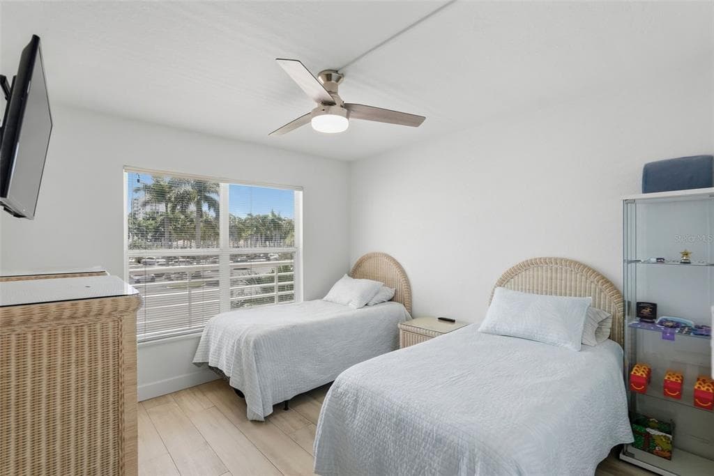 6081 BAHIA DEL MAR CIRCLE 251 photo 20
