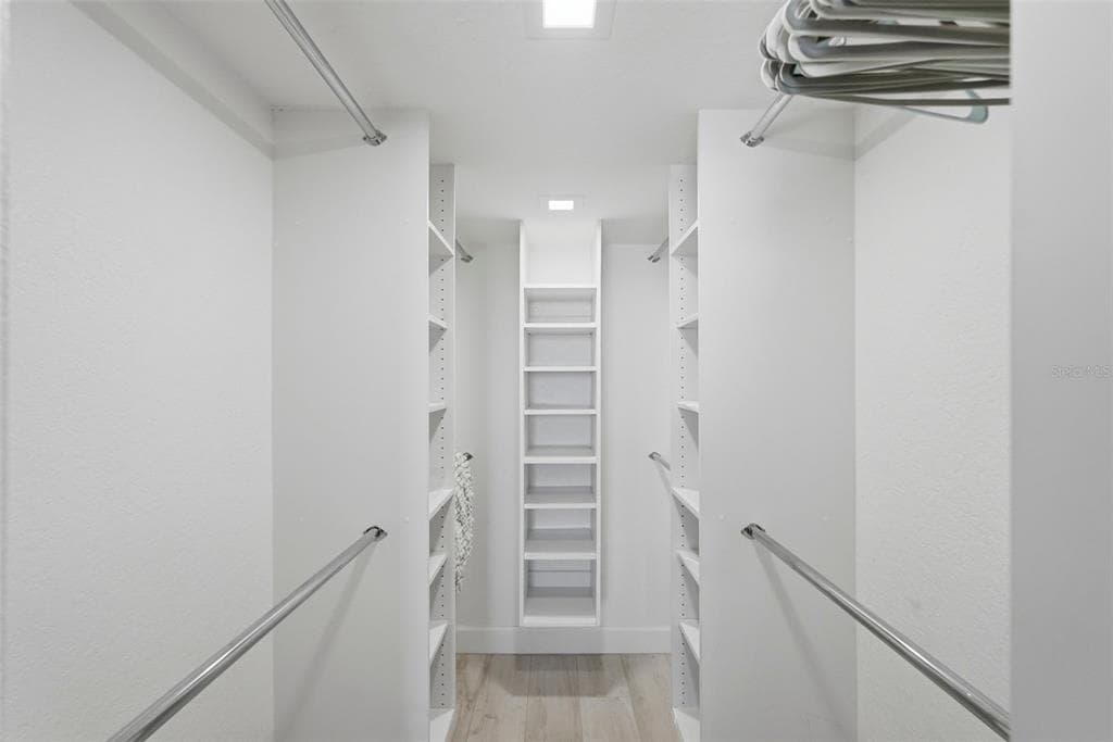 6081 BAHIA DEL MAR CIRCLE 251 photo 18