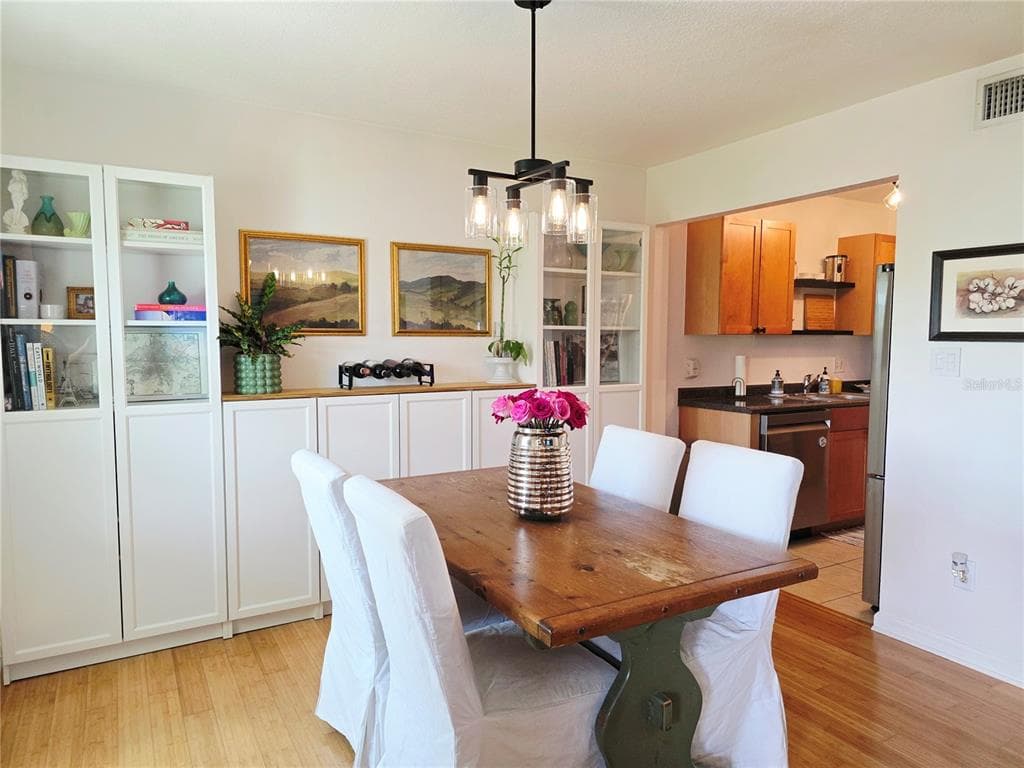118 POMPANO DRIVE SE B photo 13