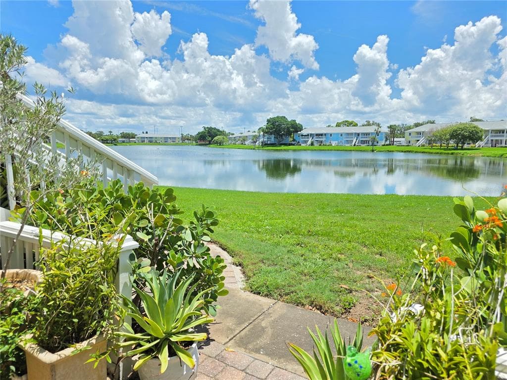 118 POMPANO DRIVE SE B photo 7